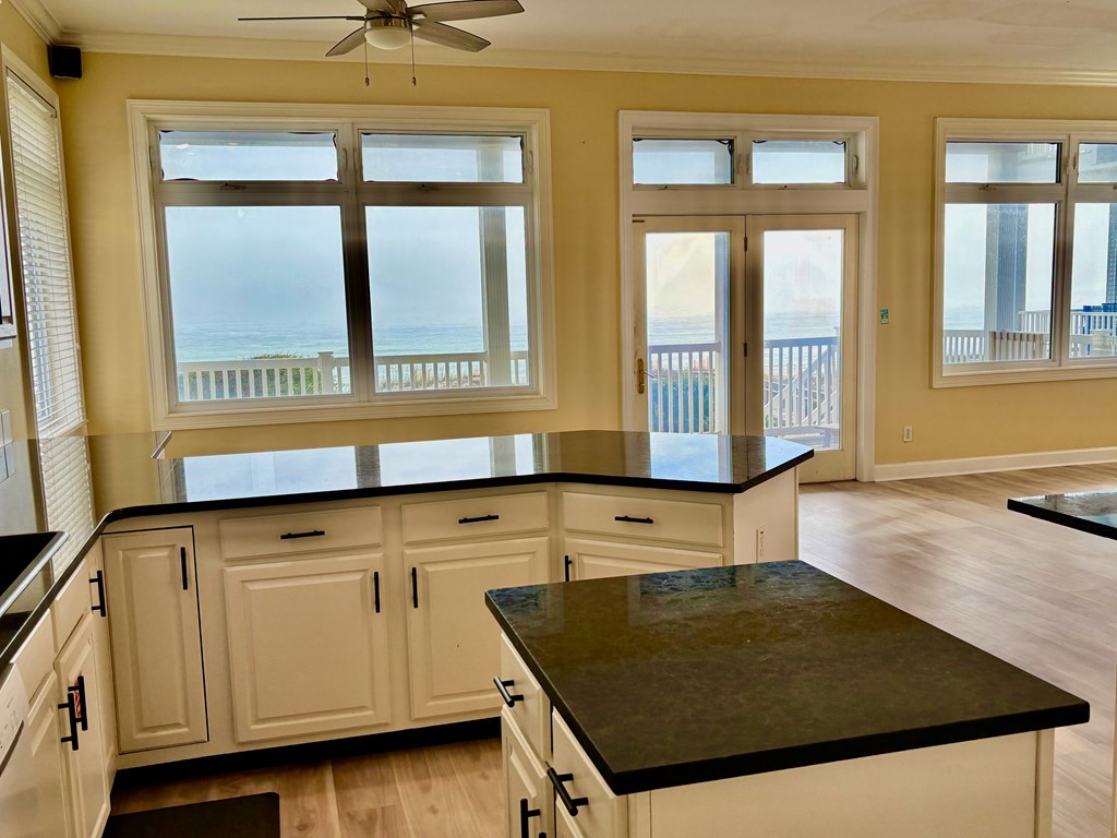 2274 Sailfish Dr, St. George Island 32328