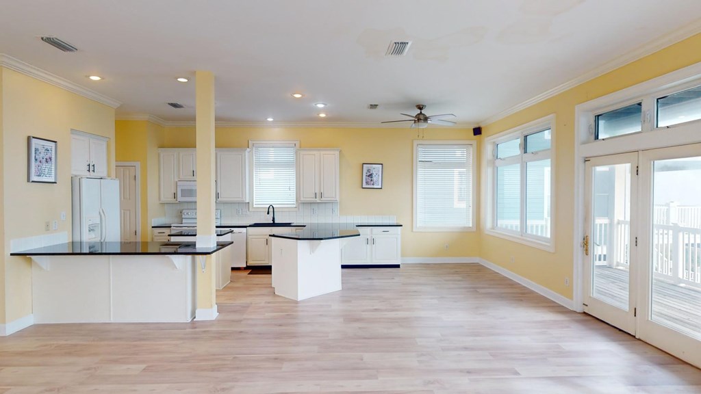 2274 Sailfish Dr, St. George Island 32328