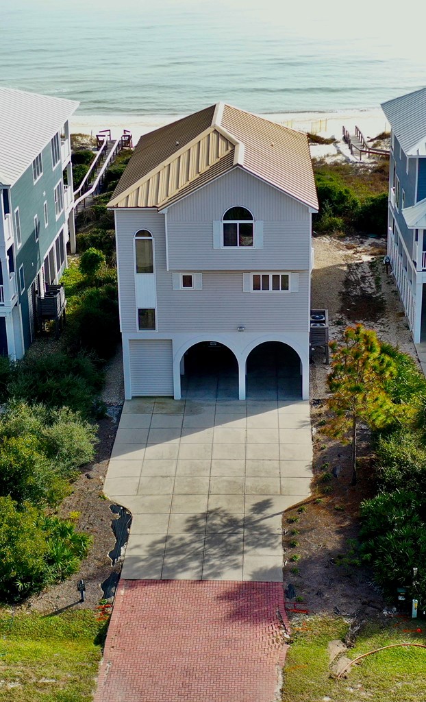 2274 Sailfish Dr, St. George Island 32328