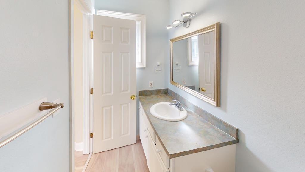 2274 Sailfish Dr, St. George Island 32328