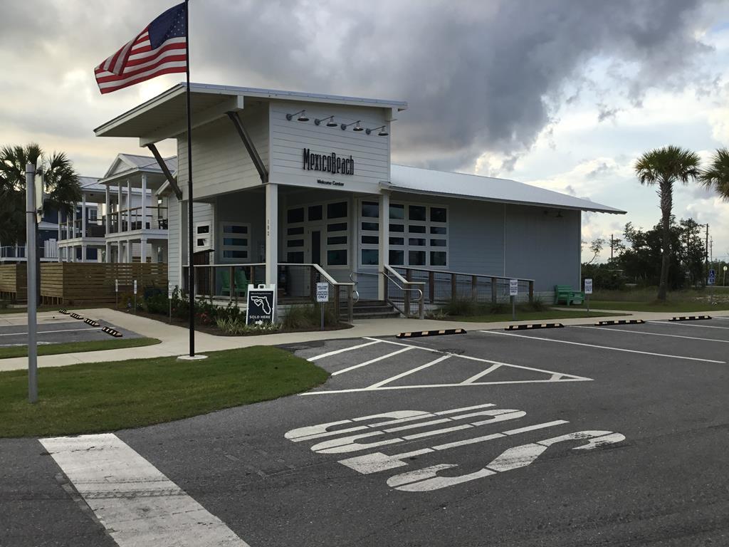 130 Canal Pkwy, 32456