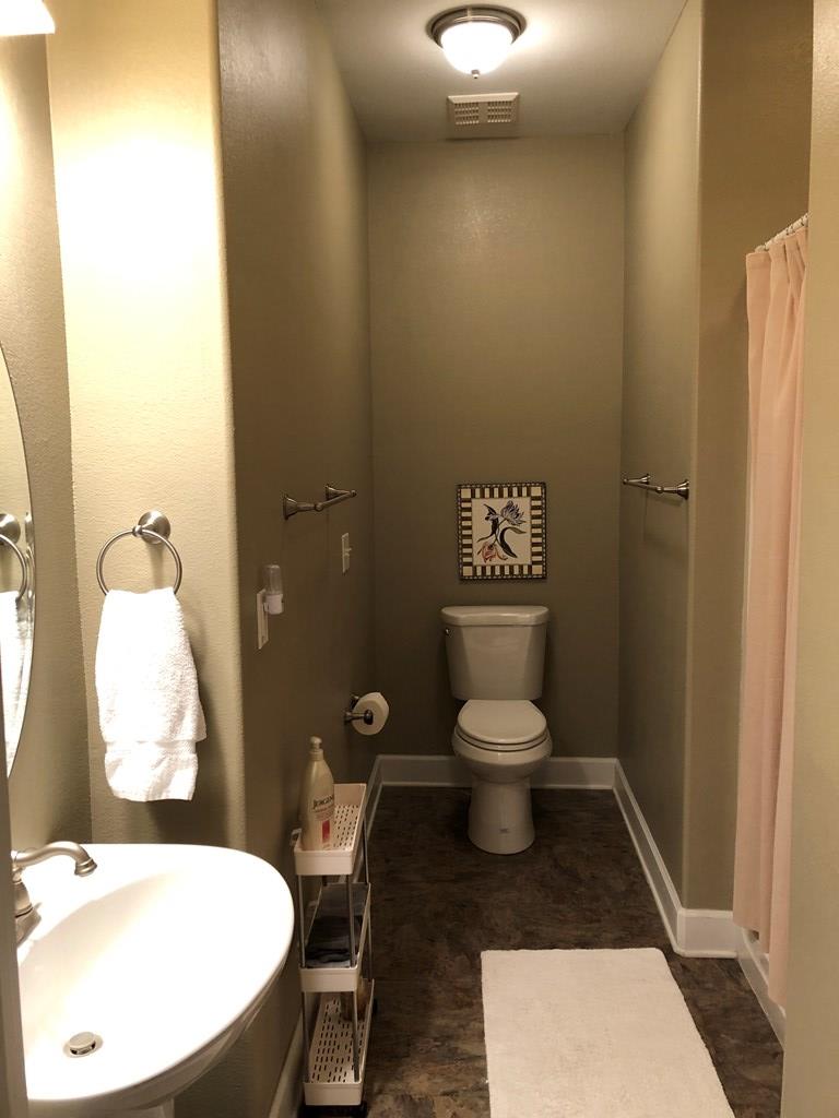 502B E Meridian Ave # B, 32322 Unit: B