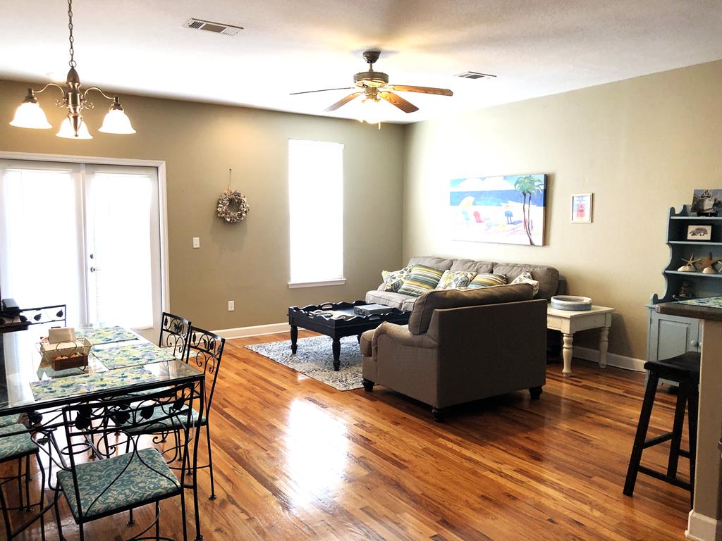 502B E Meridian Ave # B, 32322 Unit: B
