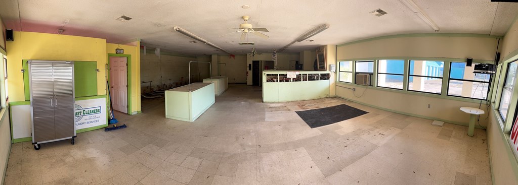 304-306 W 8th St, 32322