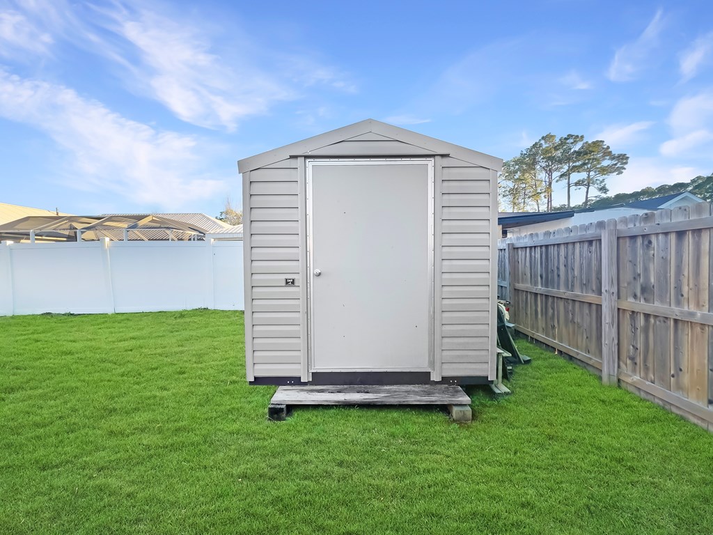 108 Betty Dr, Port St. Joe 32456