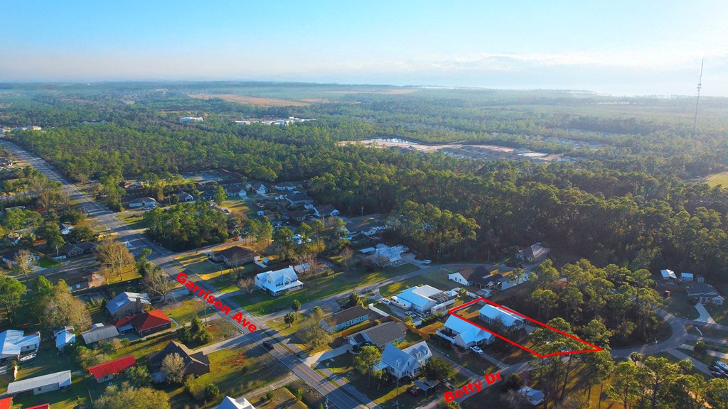 108 Betty Dr, Port St. Joe 32456