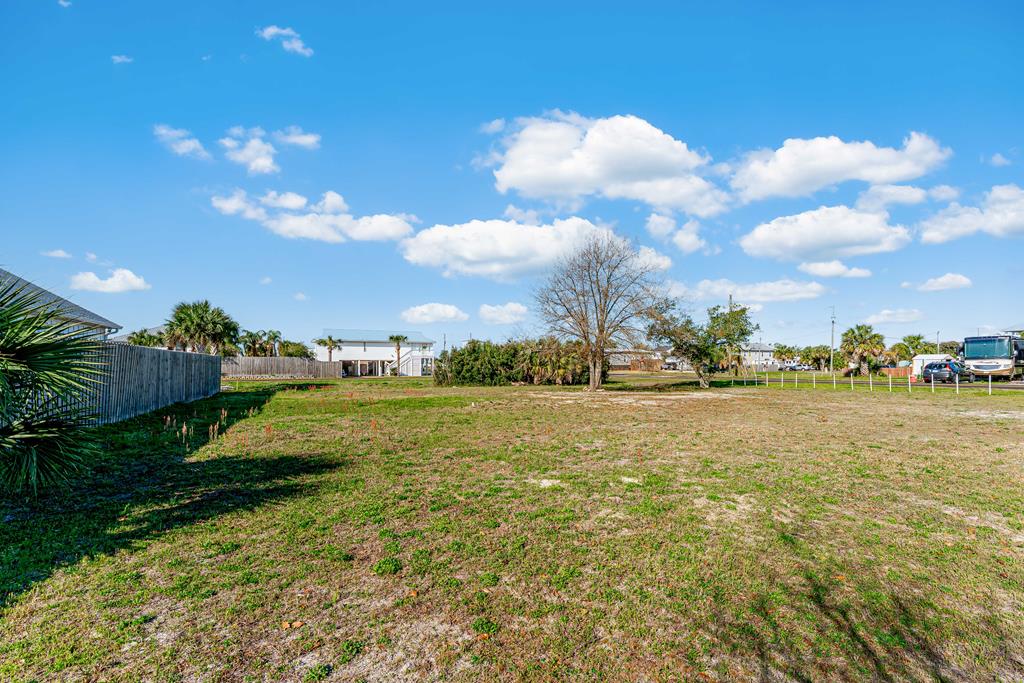 212 Balboa St, Port St. Joe 32456