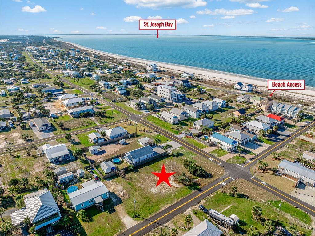 212 Balboa St, Port St. Joe 32456