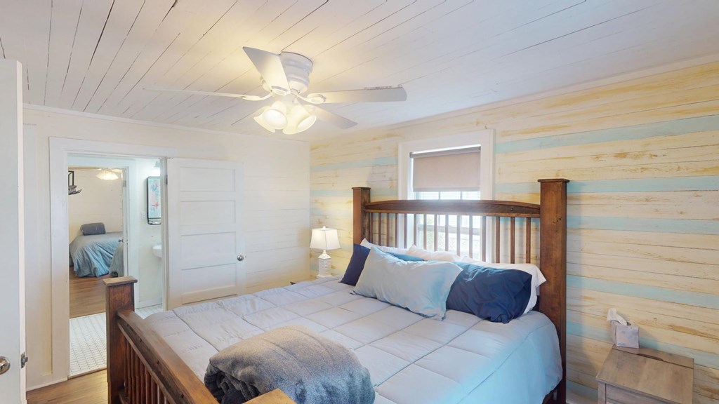 314 6th St, Port St. Joe 32456