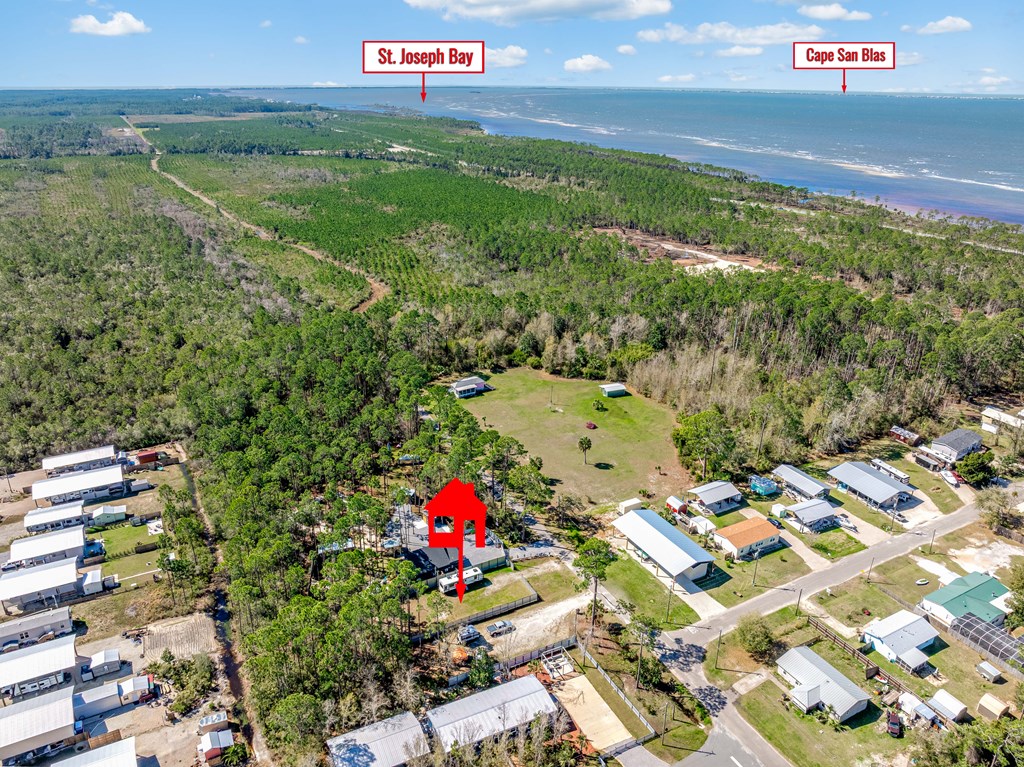 2724 Oak Grove Ave, Port St. Joe 32456