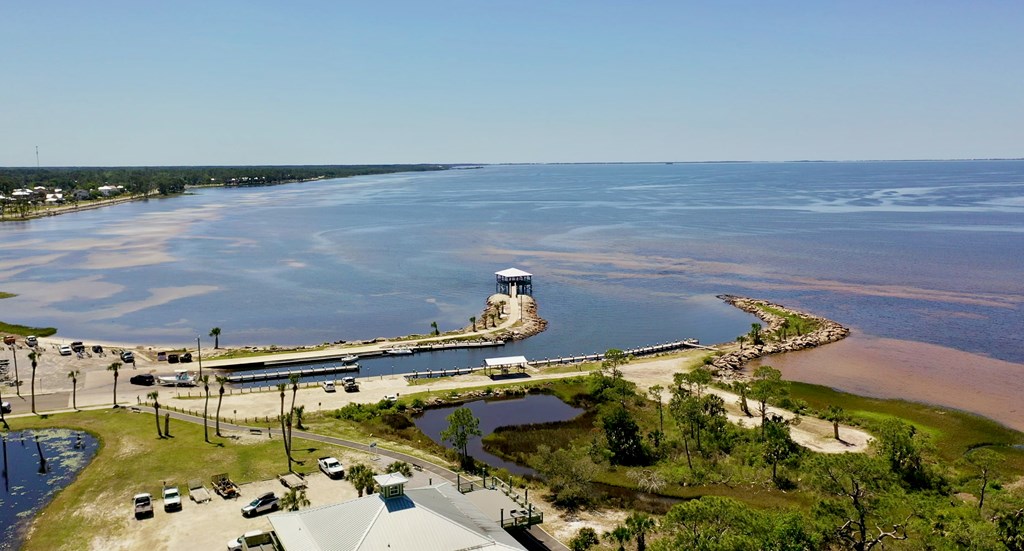 415 Madison St, Port St. Joe 32456