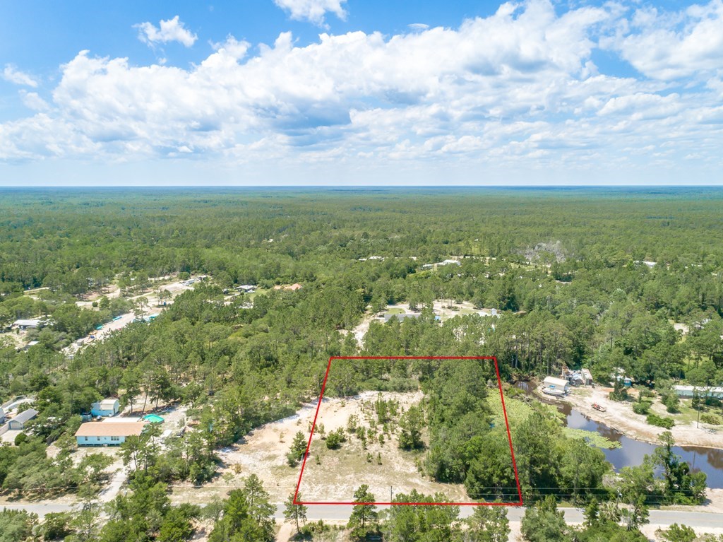 2079 Lighthouse Rd, 32322