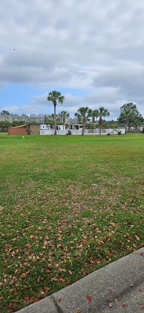 292 Chris Craft Dr, 32322