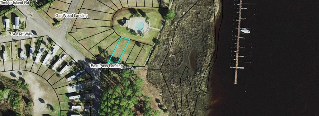 292 Chris Craft Dr, 32322