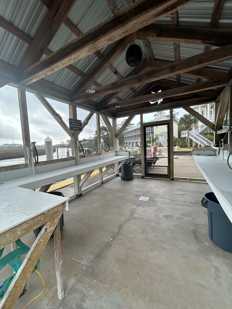 1570 Hwy 98 W # 220, 32322 Unit: B-220