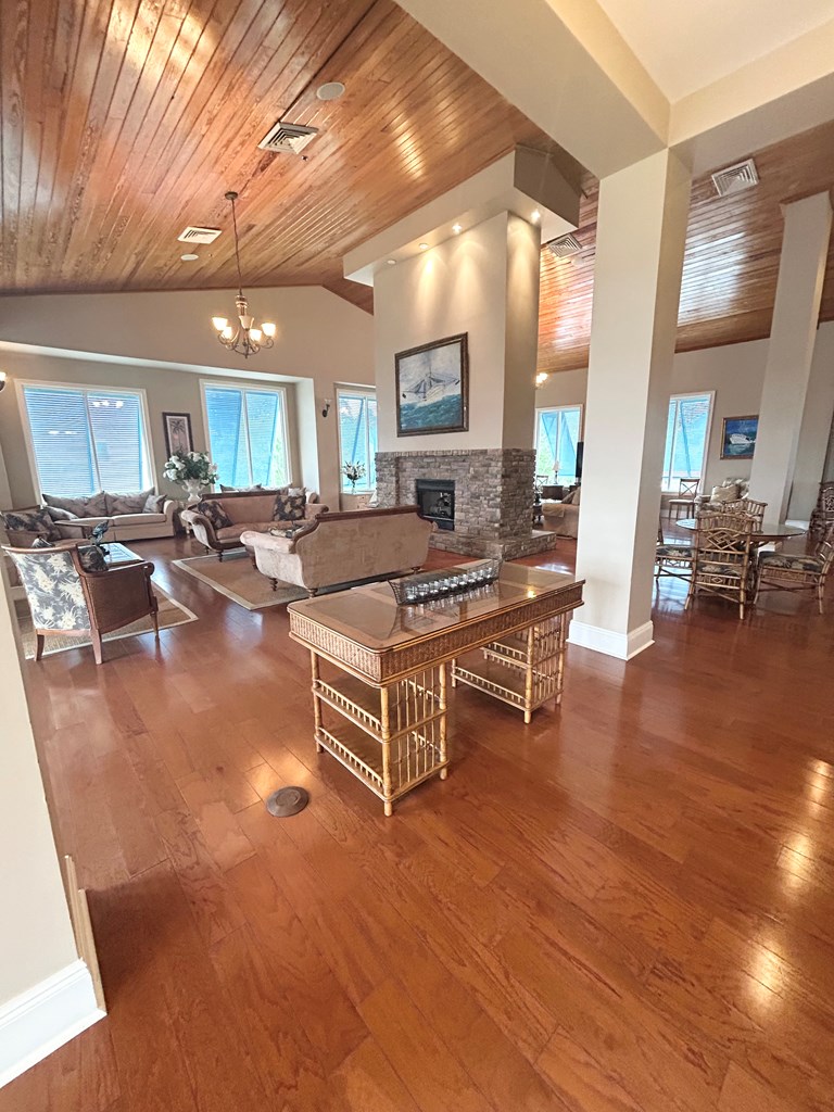 1570 Hwy 98 W # 220, 32322 Unit: B-220