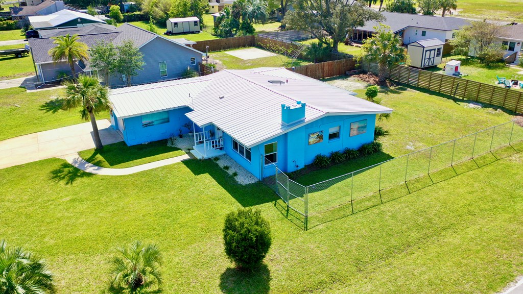 3700 Shoreline Cir, 32405