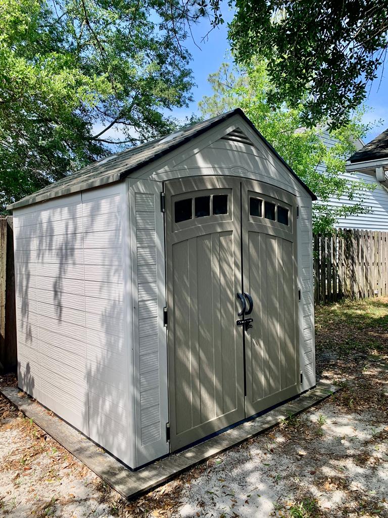 142 Heritage Cir, 32407