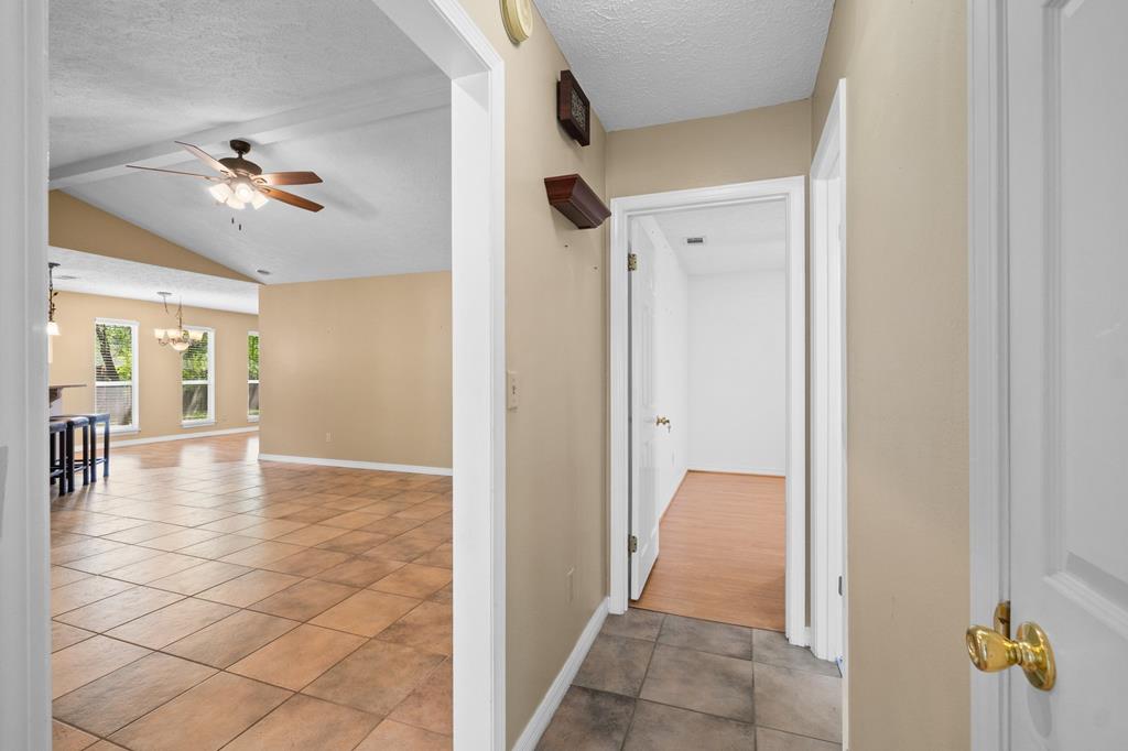 142 Heritage Cir, 32407