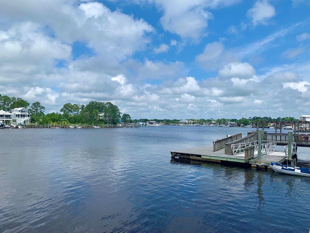 519 Shelly's Loop Rd, 32322