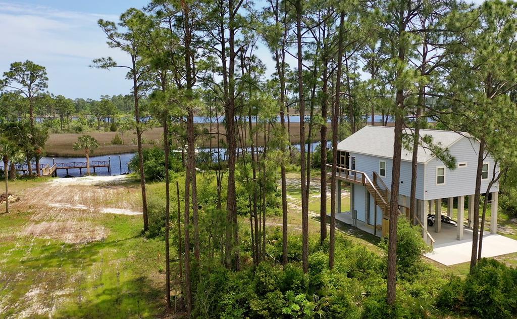 519 Shelly's Loop Rd, 32322