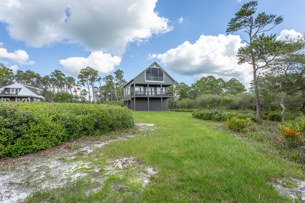 1917 Hwy 98, 32328