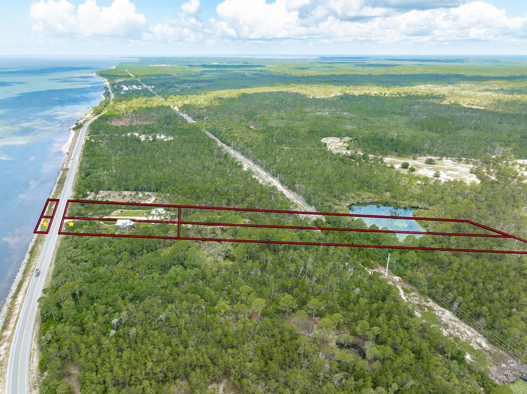 1917 Hwy 98, 32328