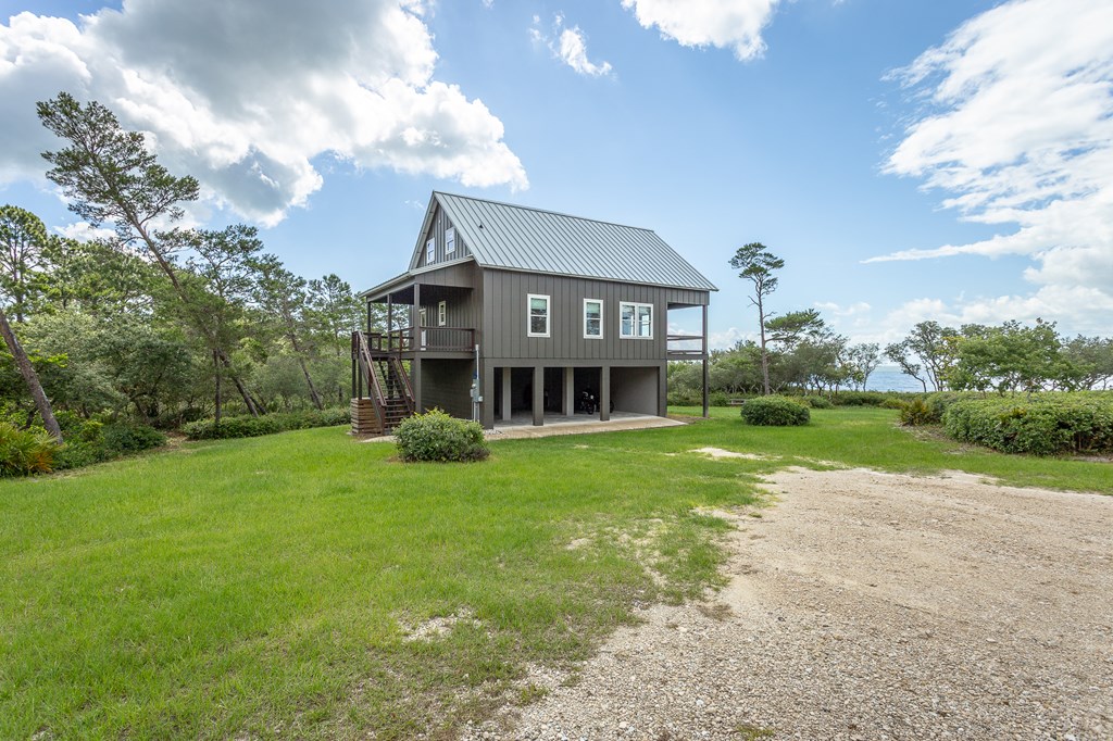 1917 Hwy 98, 32328