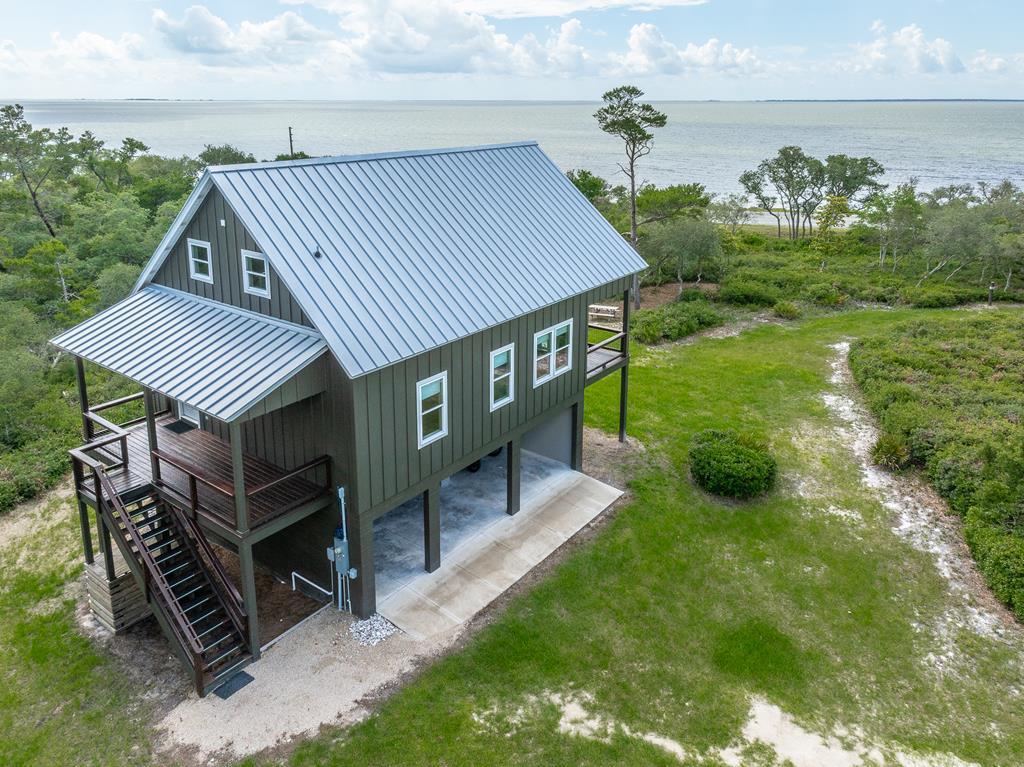 1917 Hwy 98, 32328