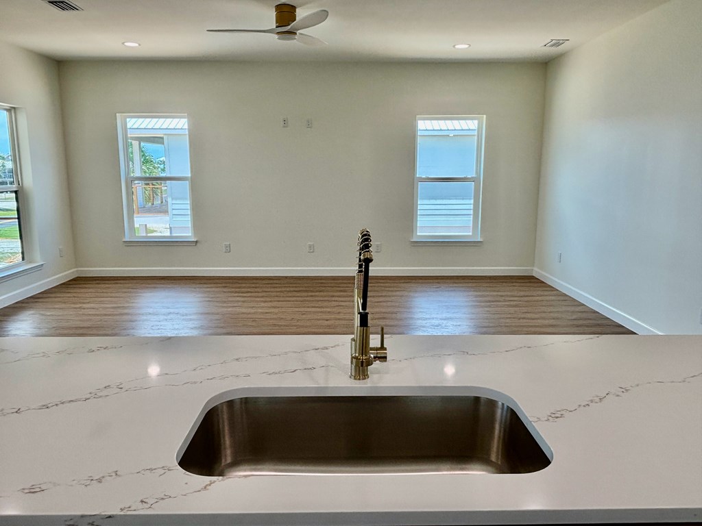 7016 Americus Ave, Port St. Joe 32456