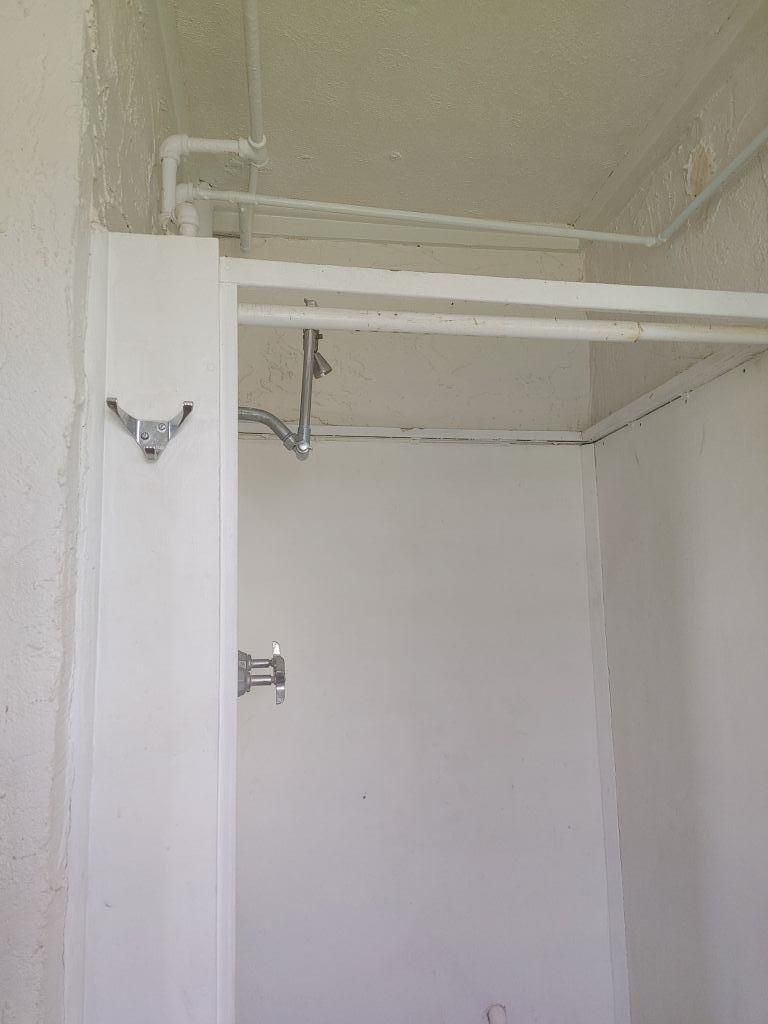 11-5 Pine St, 32322