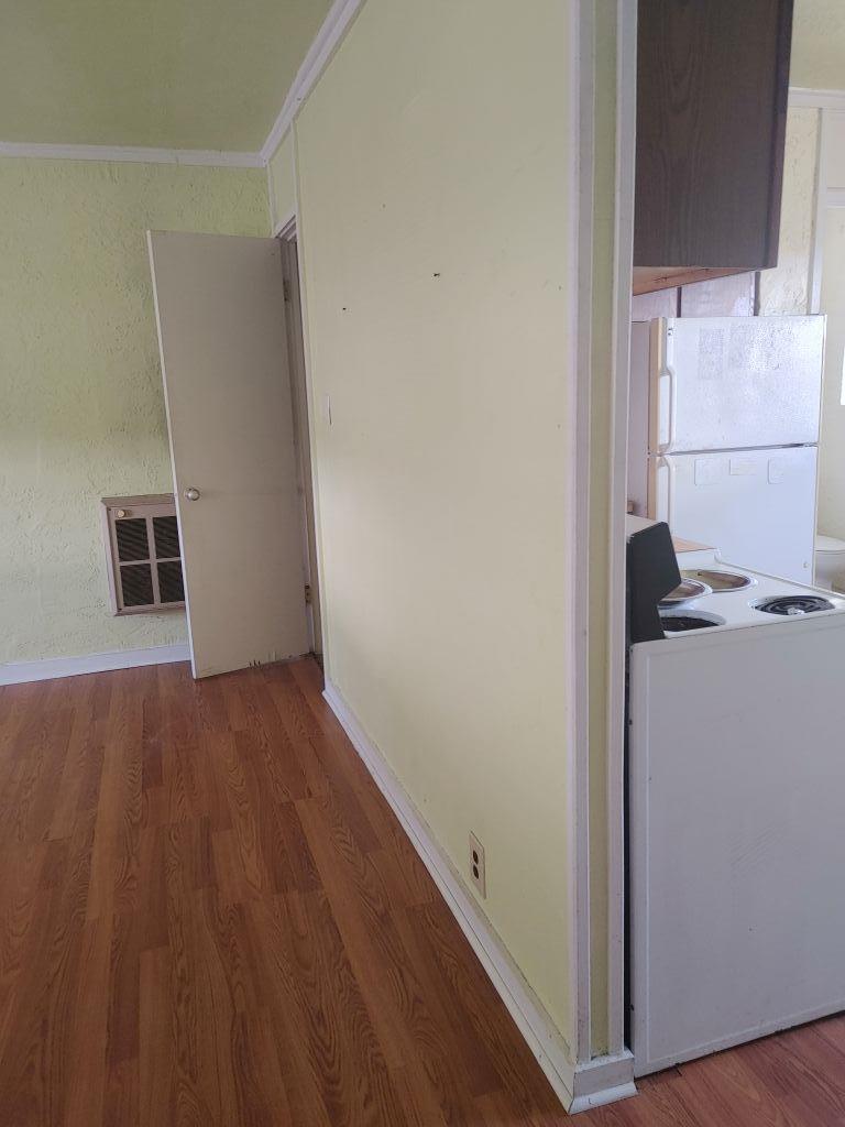 11-5 Pine St, 32322