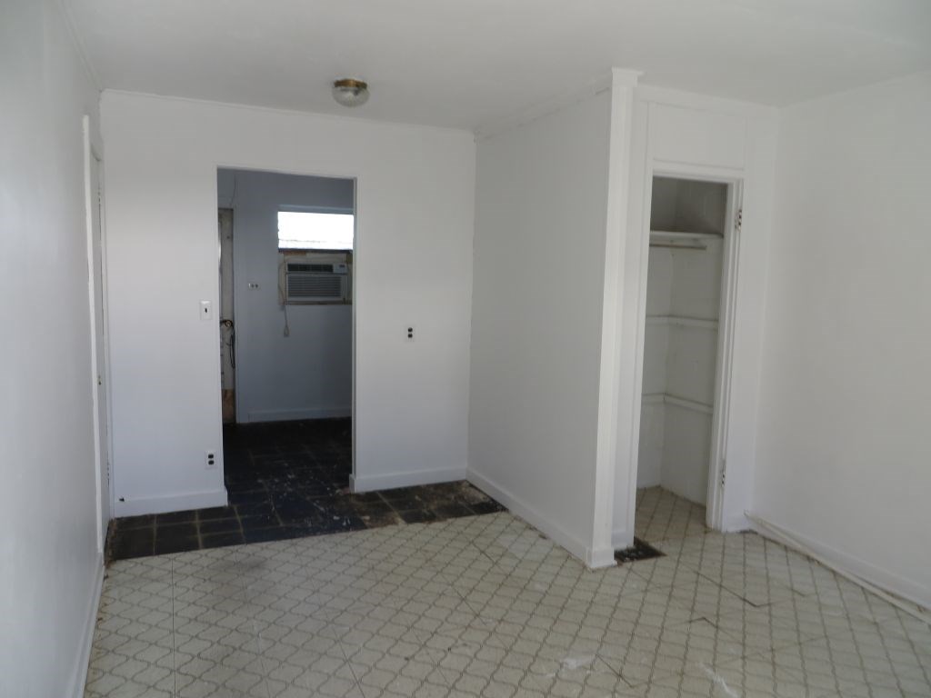 11-5 Pine St, 32322