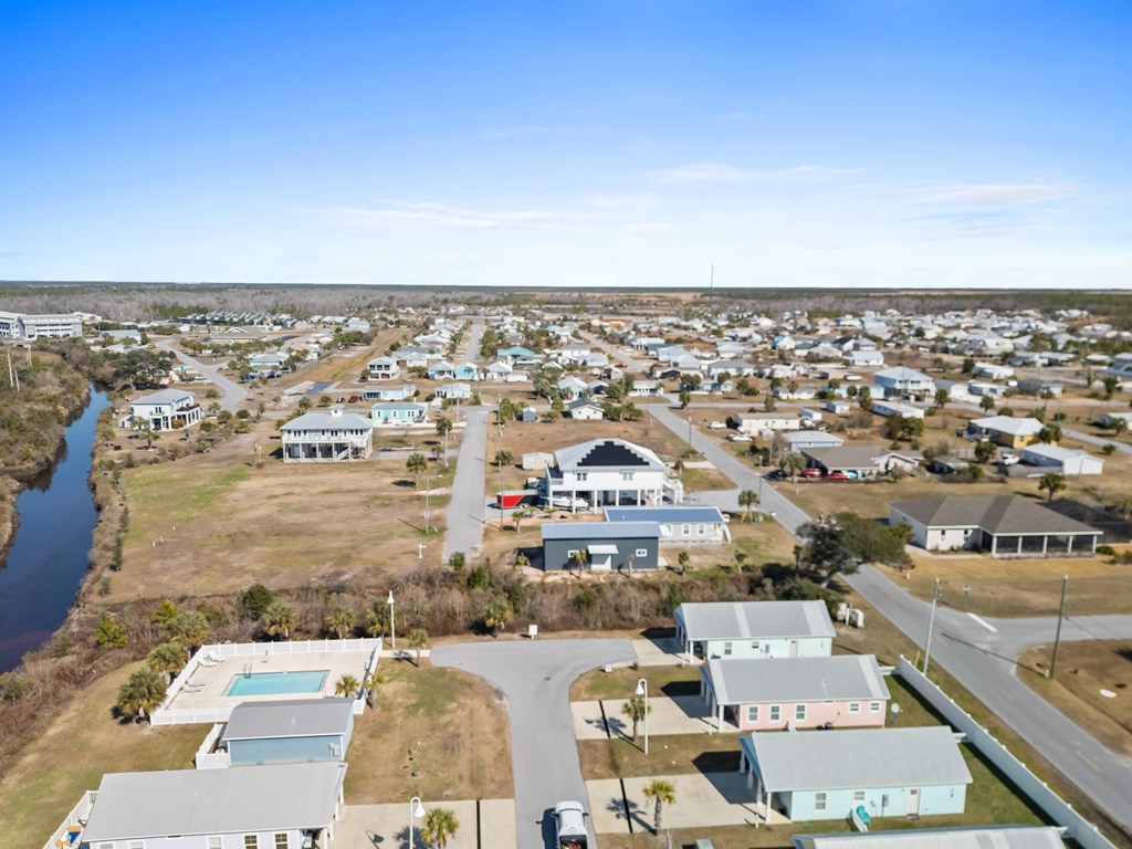 104 Ocean View Dr, 32456