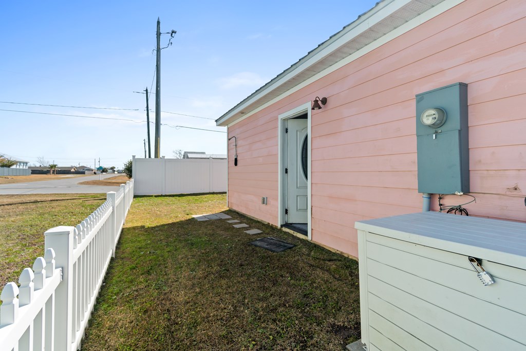 104 Ocean View Dr, 32456