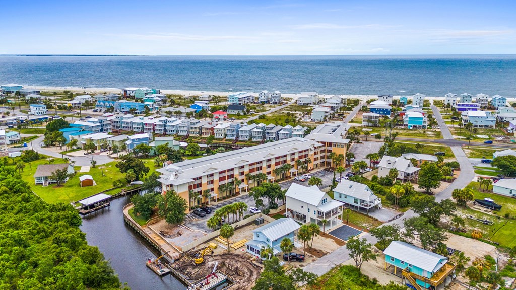 3300 Hwy 98 # 404, 32456 Unit: 404