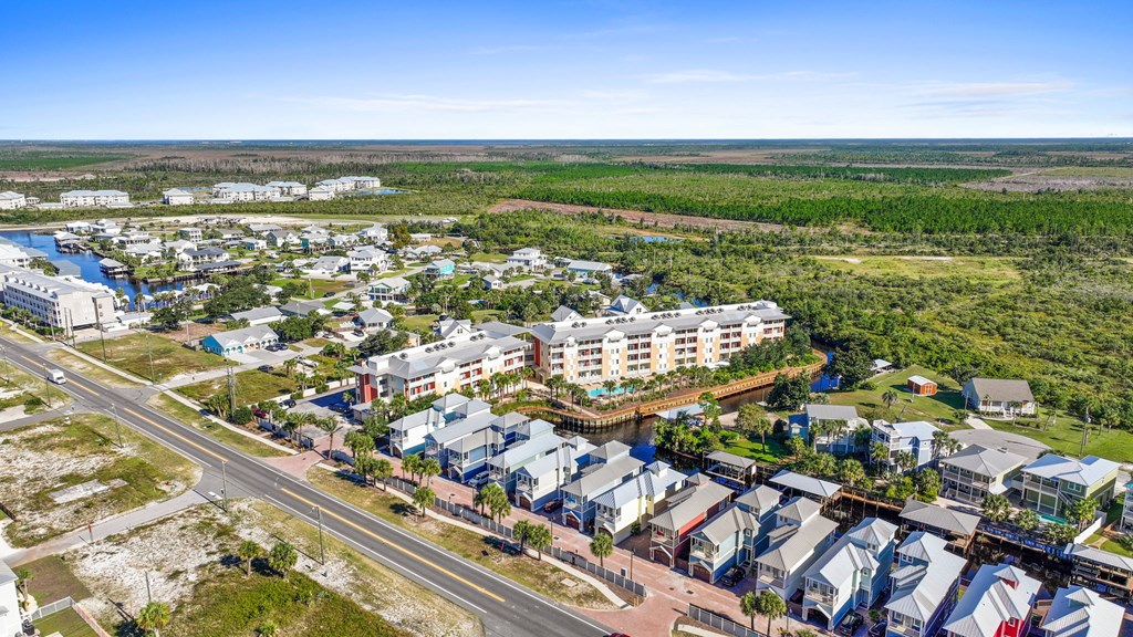3300 Hwy 98 # 404, 32456 Unit: 404