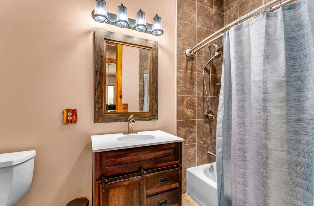 800 Hickory Hammock Rd, 32322