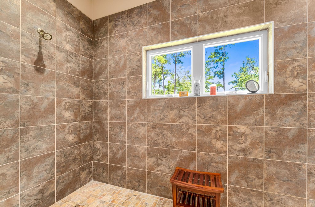 800 Hickory Hammock Rd, 32322