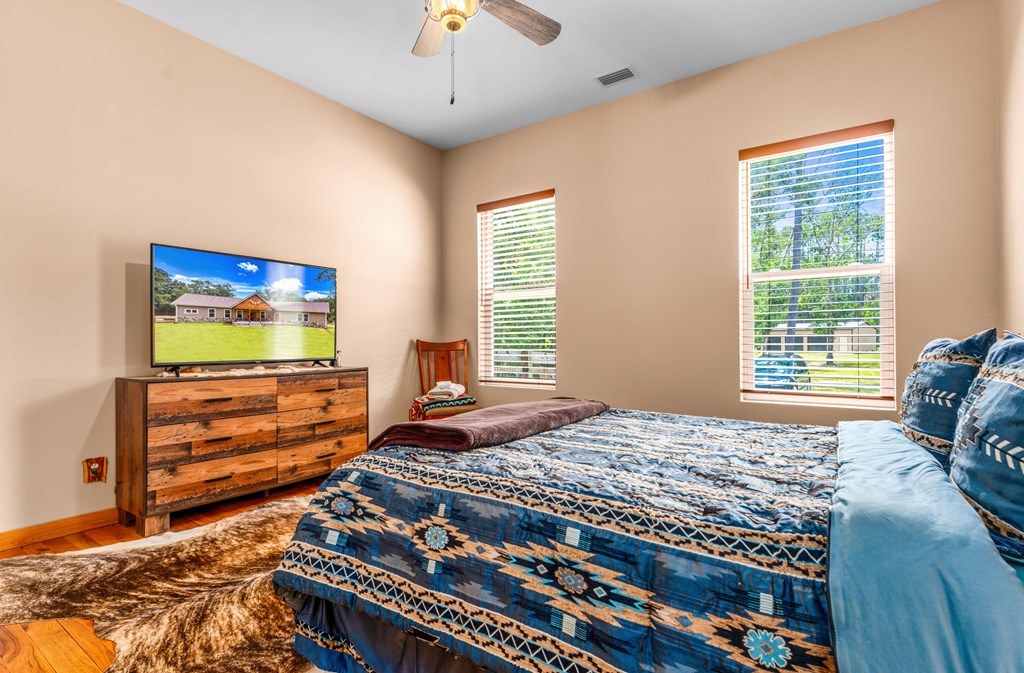 800 Hickory Hammock Rd, 32322