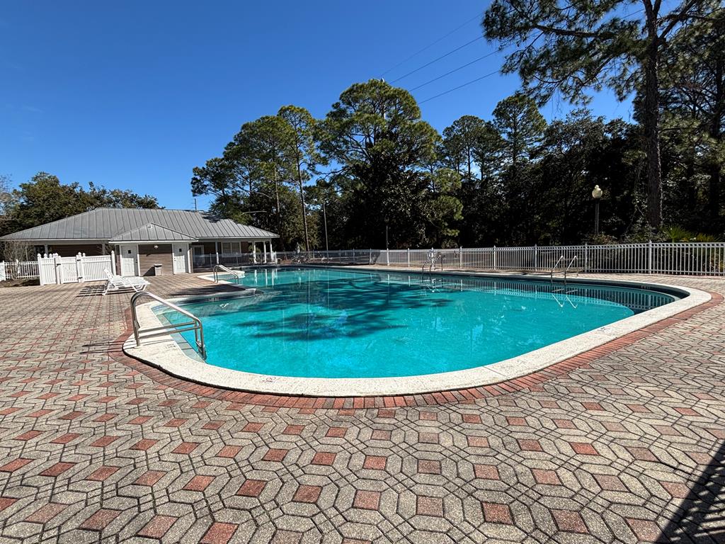 228 Boncycle Land Dr, 32328