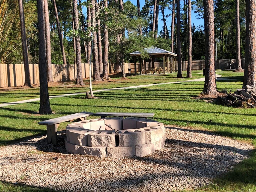 114 Spoonbill Ct, 32323