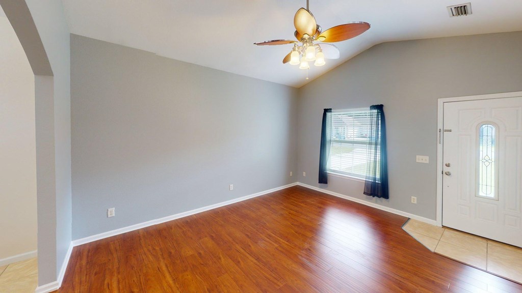 261 Abby Dr, 32465