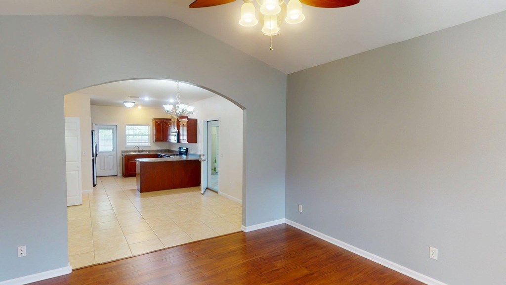 261 Abby Dr, 32465
