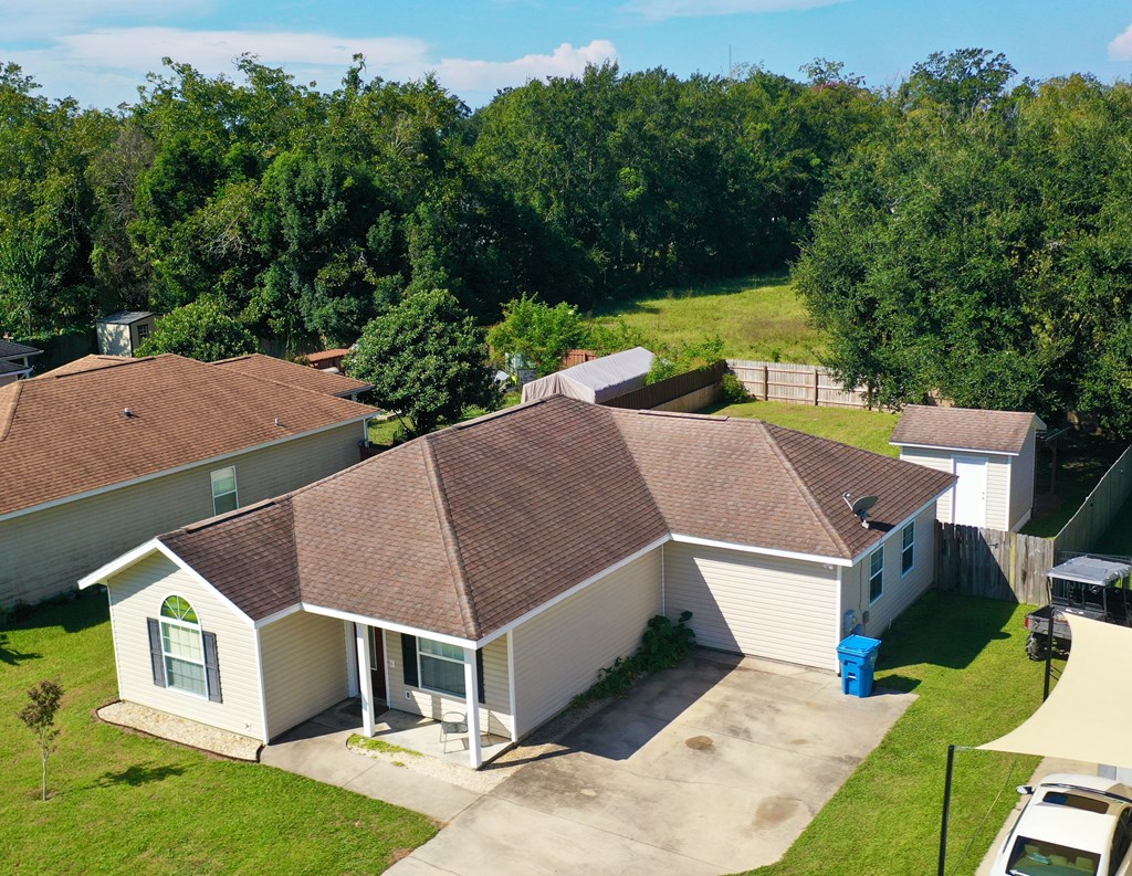 261 Abby Dr, 32465
