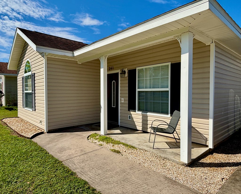 261 Abby Dr, 32465