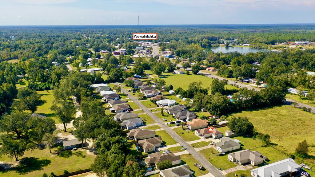 261 Abby Dr, 32465
