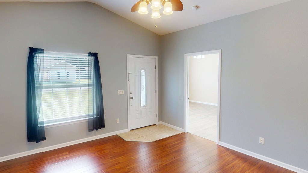 261 Abby Dr, 32465