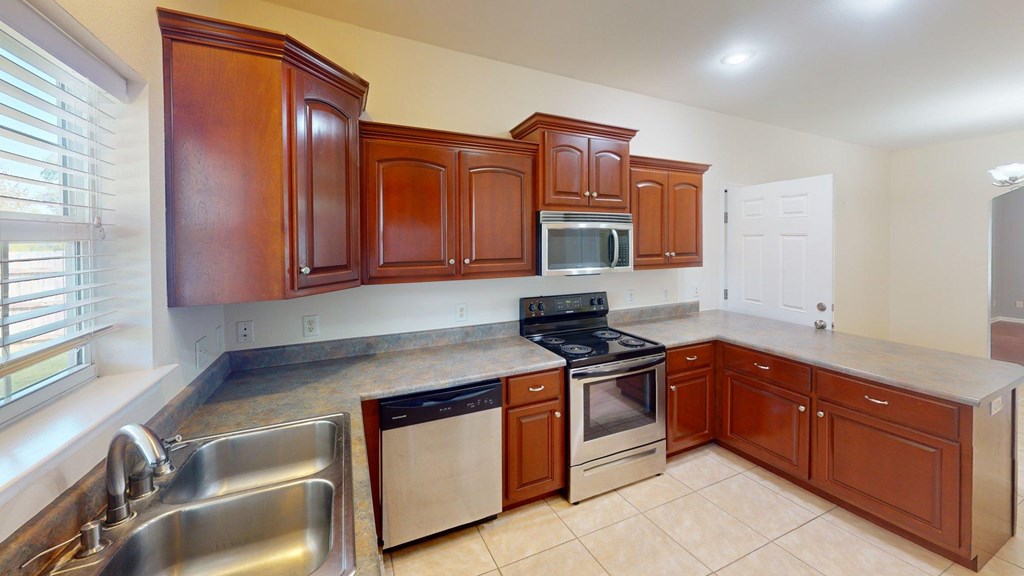 261 Abby Dr, 32465