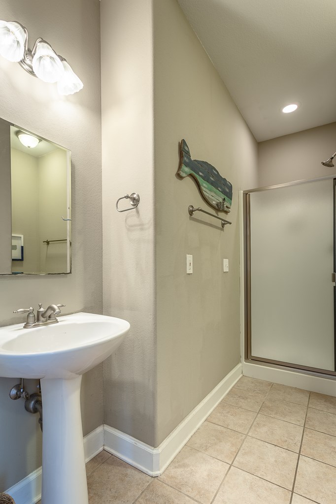 501c Ne Ave A # C, 32322 Unit: C